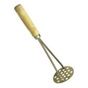 Нерж (Китай) Картофелемялка 255 мм. нерж. с дерев. ручкой  /1/100/