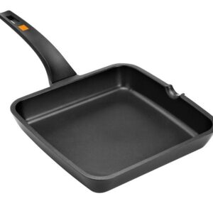 BRA&Monix (Испания) Сковорода 22*22 см. h=4,5 см. 1,33 л алюм. с антиприг. покрыт. (индукция) Efficient BRA&Monix /1/