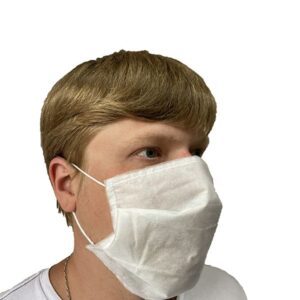 Россия Маска защитная одноразовая 3-х слойная из спанбонда на резинках /20/