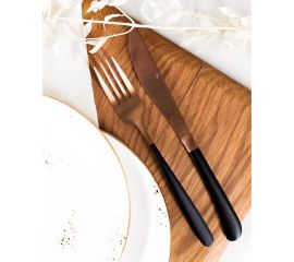 Столовые приборы