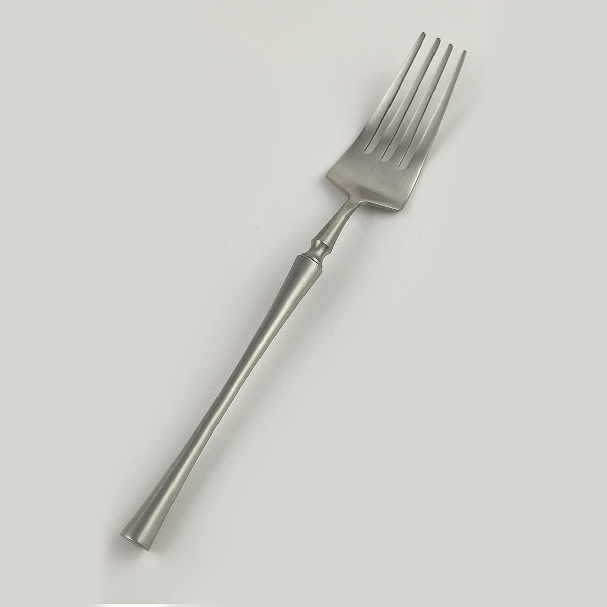 Вилка столовая ,серебряный матовый цвет,серия «1920-Silver» P.L.
