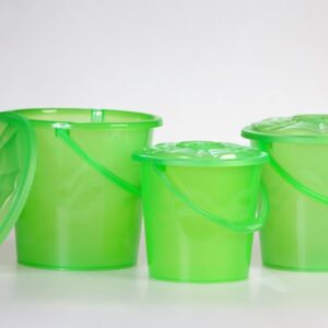 Пластик (Россия) Ведро 13 л. пластик. с крышкой цв. в ассорт. /1/20/