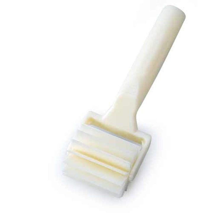 Martellato (Италия) Ролик для теста 6 см. пластик /1/