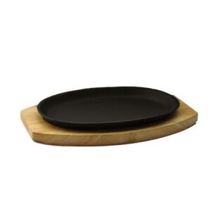 Чугун (Китай) Сковорода порц. 24*14 см. h=1,8 см. 0,34 л. чугун. овальная на дерев. подставке /1/5/