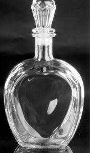 Стекло (Россия) Штоф 0,5 л. h=190 мм. Сердце /1/15/